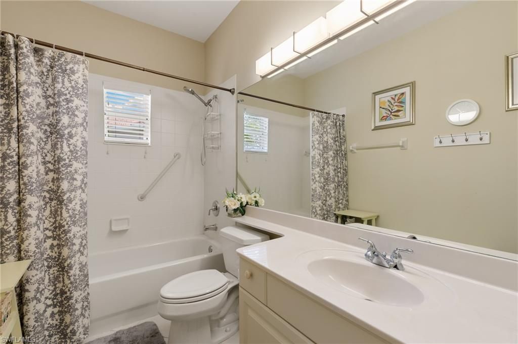 8140 Chancel Ct, Unit 2, Naples, FL 34104 Photo
