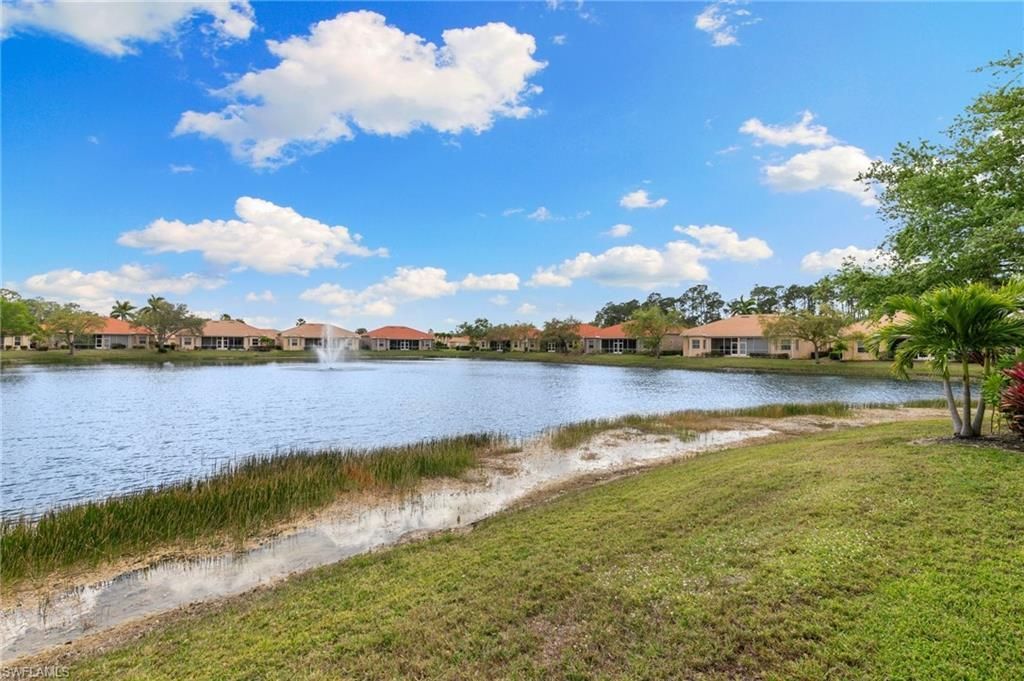 8140 Chancel Ct, Unit 2, Naples, FL 34104 Photo