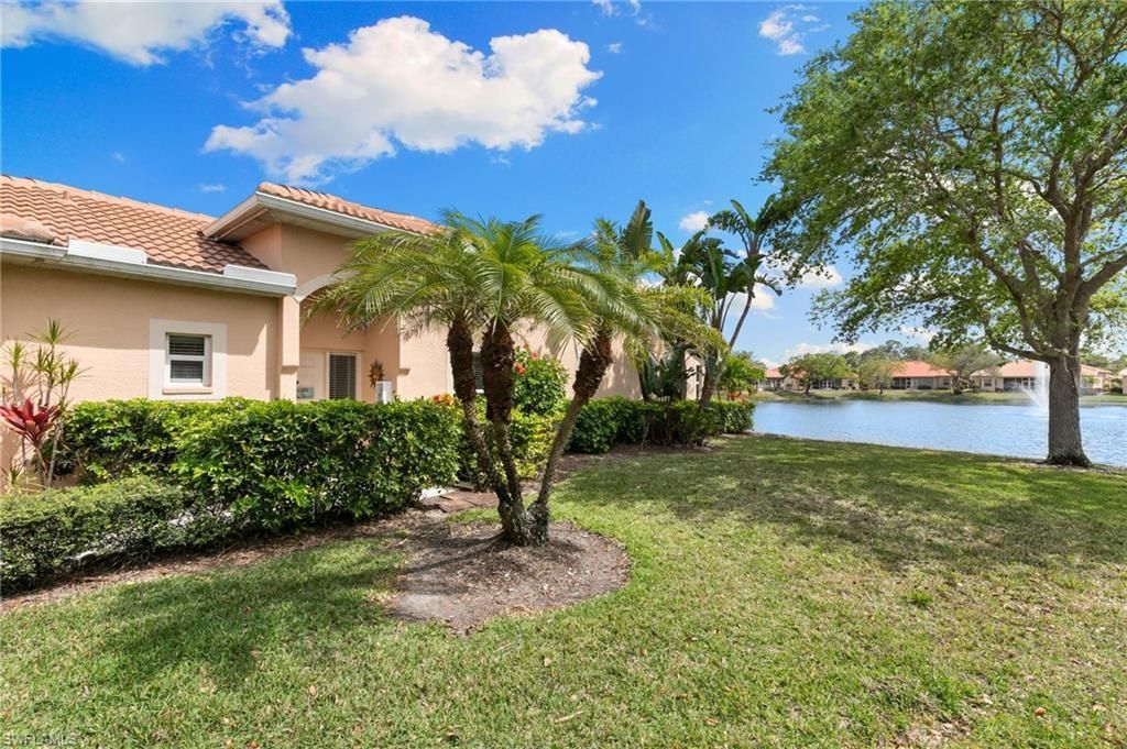 8140 Chancel Ct, Unit 2, Naples, FL 34104 Photo