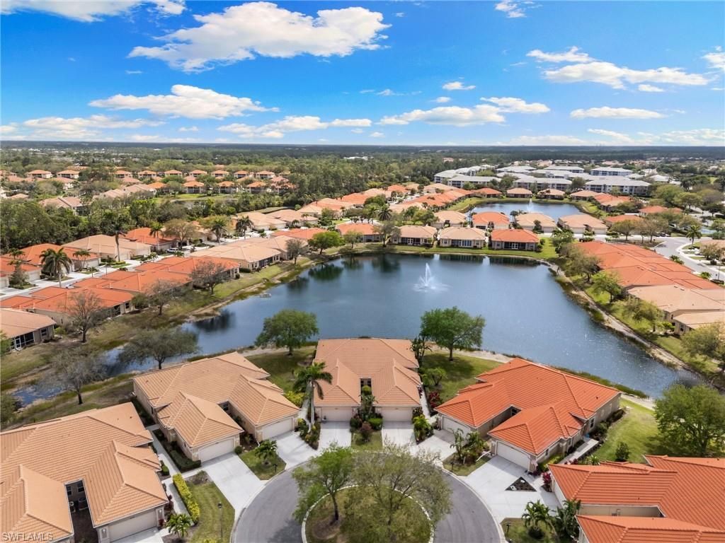 8140 Chancel Ct, Unit 2, Naples, FL 34104 Photo