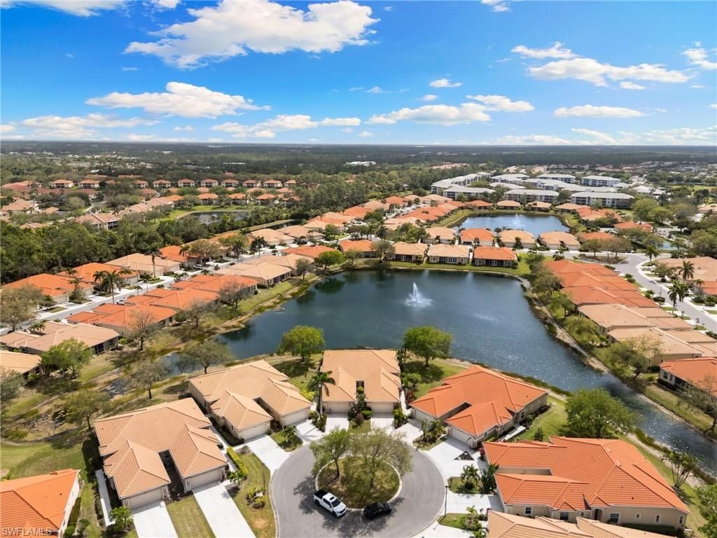 8140 Chancel Ct, Unit 2, Naples, FL 34104 Photo
