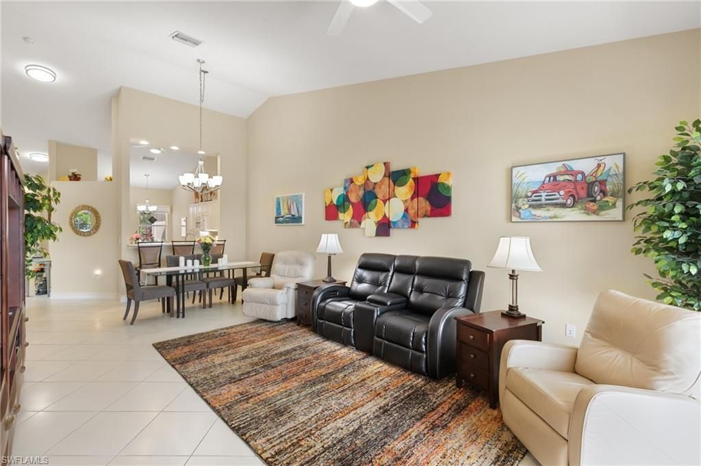 8140 Chancel Ct, Unit 2, Naples, FL 34104 Photo
