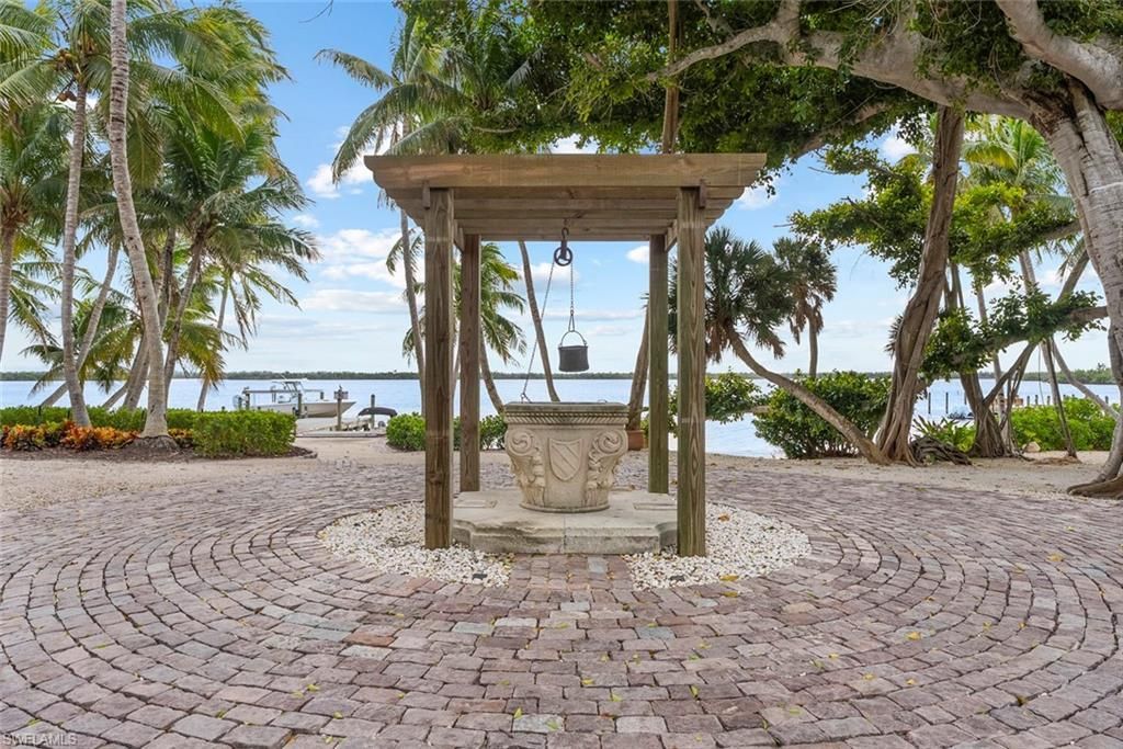 X Burgess Island , Bokeelia, FL 33922 Photo