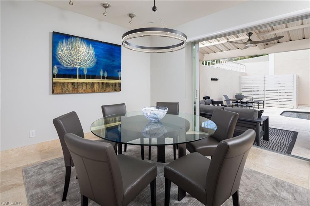 1070 5th St S, Unit 4, Naples, FL 34102 Photo