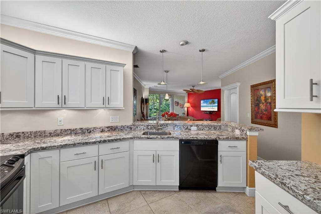 8420 Excalibur Cir, Unit R7, Naples, FL 34108 Photo