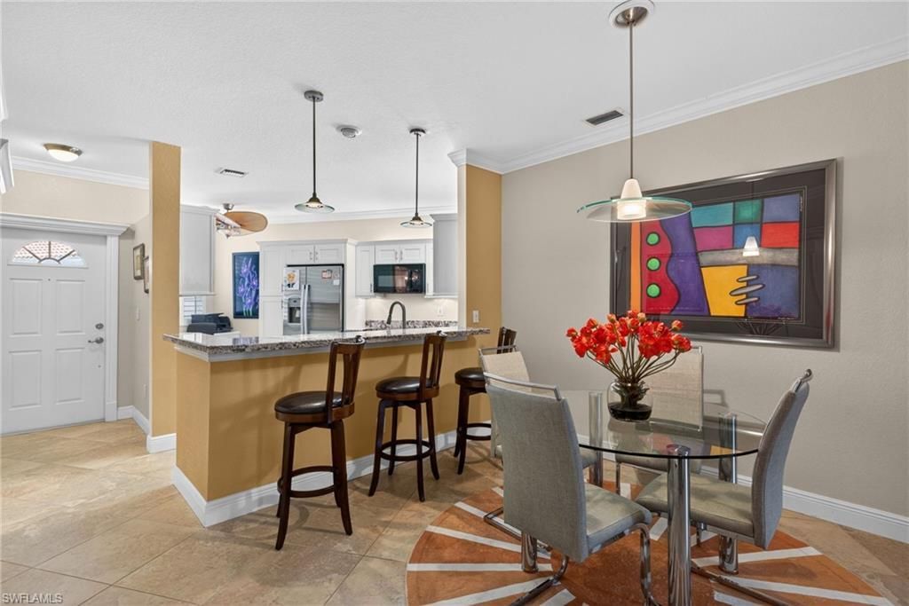 8420 Excalibur Cir, Unit R7, Naples, FL 34108 Photo