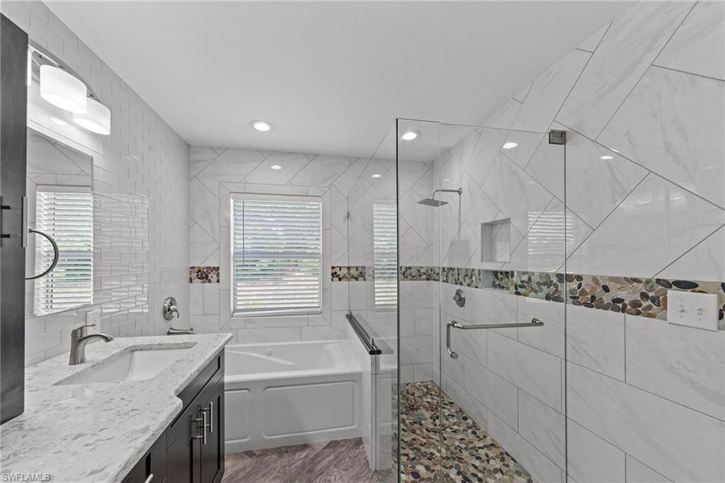 3318 21st St Sw, Lehigh Acres, FL 33976 Photo