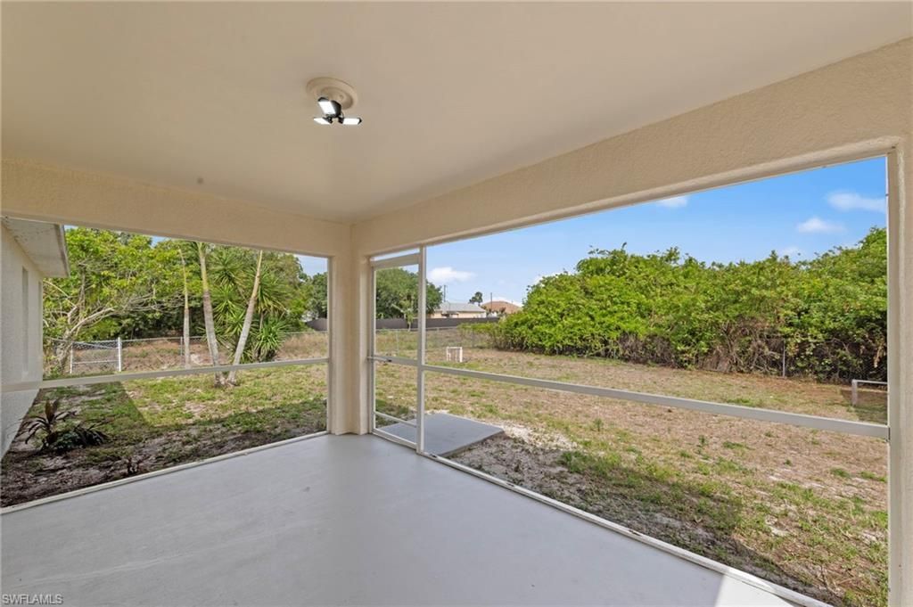 3318 21st St Sw, Lehigh Acres, FL 33976 Photo