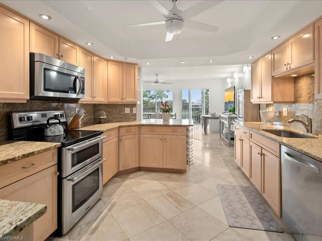 26910 Wedgewood Dr , Unit 403, Bonita Springs, FL 34134 Photo