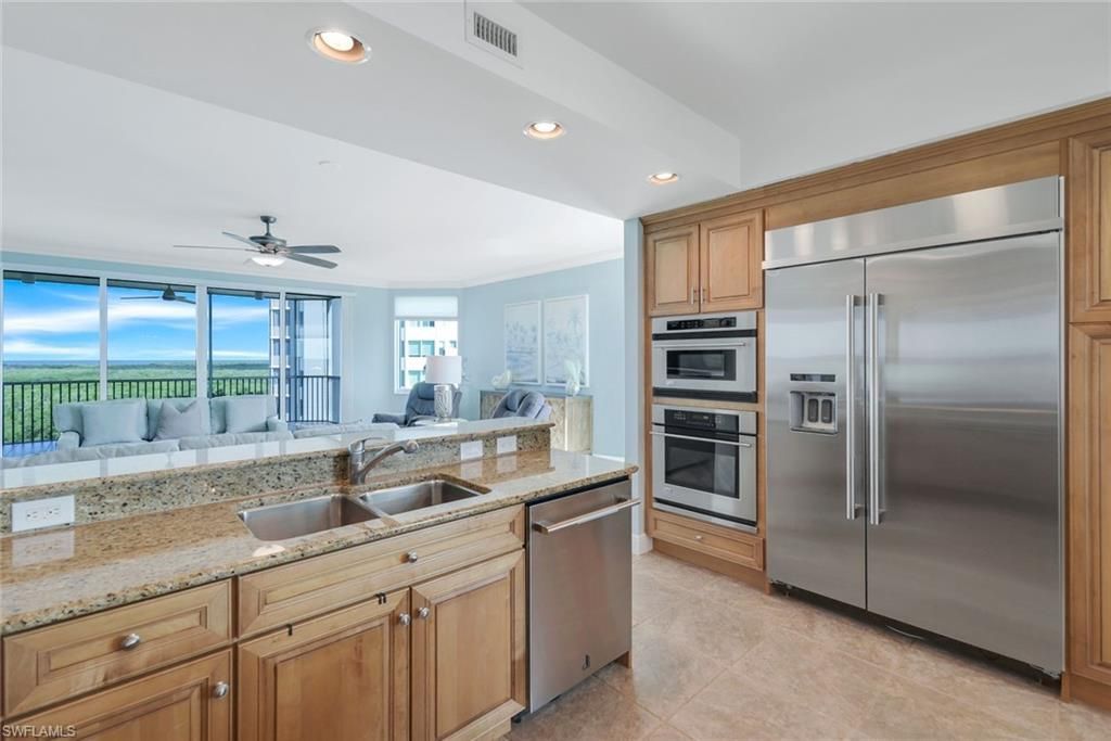 275 Indies Way, Unit 706, Naples, FL 34110 Photo