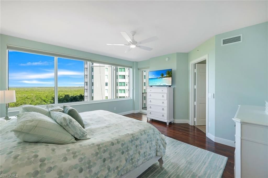 275 Indies Way, Unit 706, Naples, FL 34110 Photo