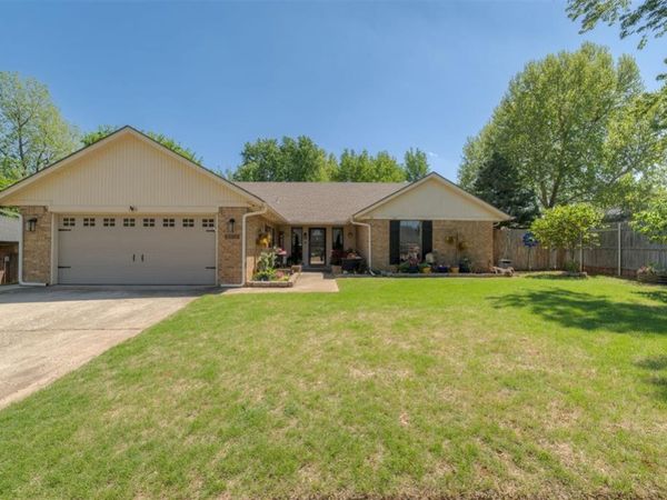 2712 Rolling Hills Terrace, Edmond, OK 73012