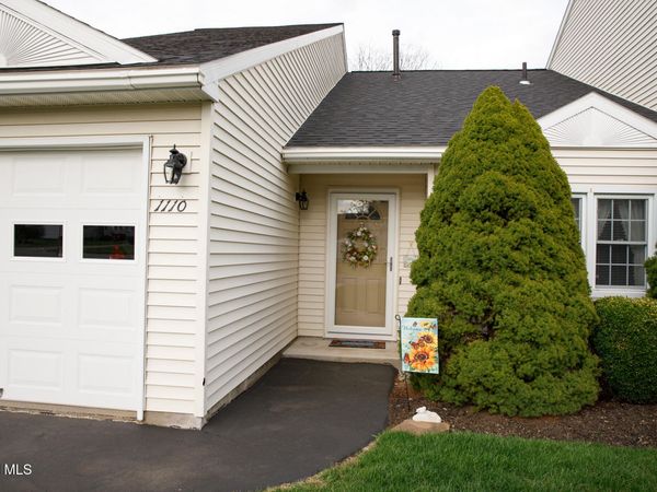 1110 Spearhead Drive, Glenville, NY 12302