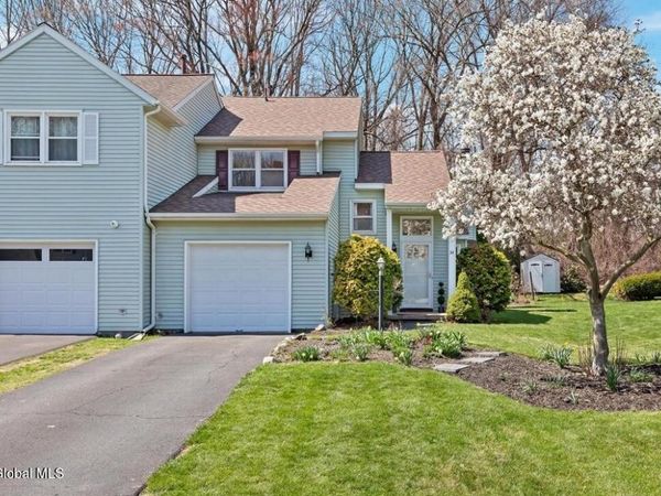 34 Anchor Drive, Waterford, NY 12188