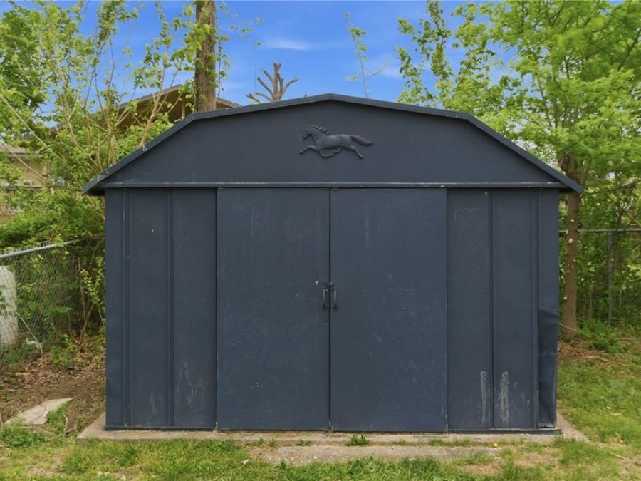 Property Image 39