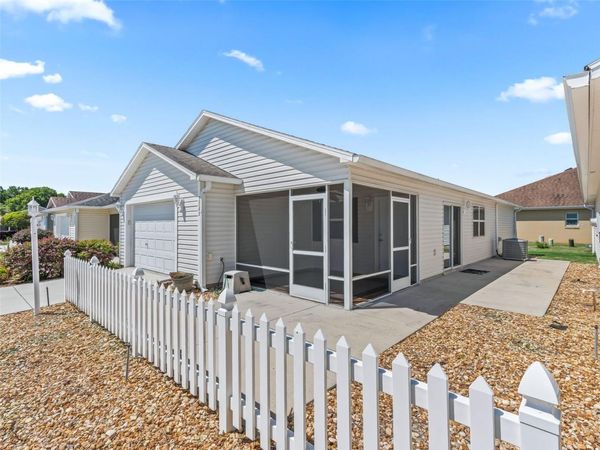 3046 NUTWOOD AVENUE , THE VILLAGES, FL 32163