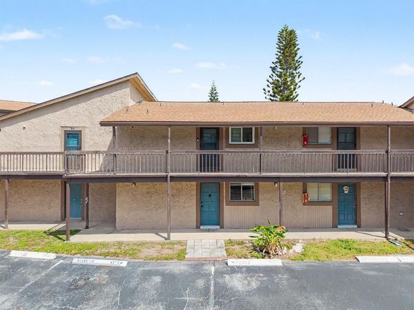 6314 NEWTOWN CIRCLE , Unit 14 A2, TAMPA, FL 33615