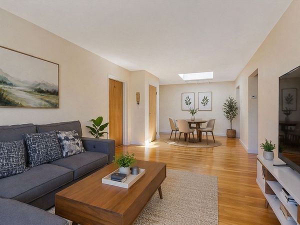 30 Chester, Unit 13, Somerville, MA 02144