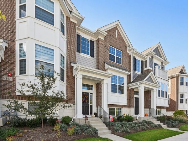 9245 Harlowe Lane , Orland Park, IL 60462