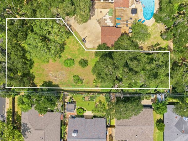 9505 Woodshire DR, Austin, TX 78748