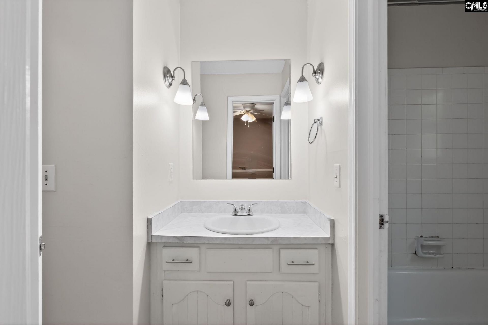 452 Harleston Road  Photo 19