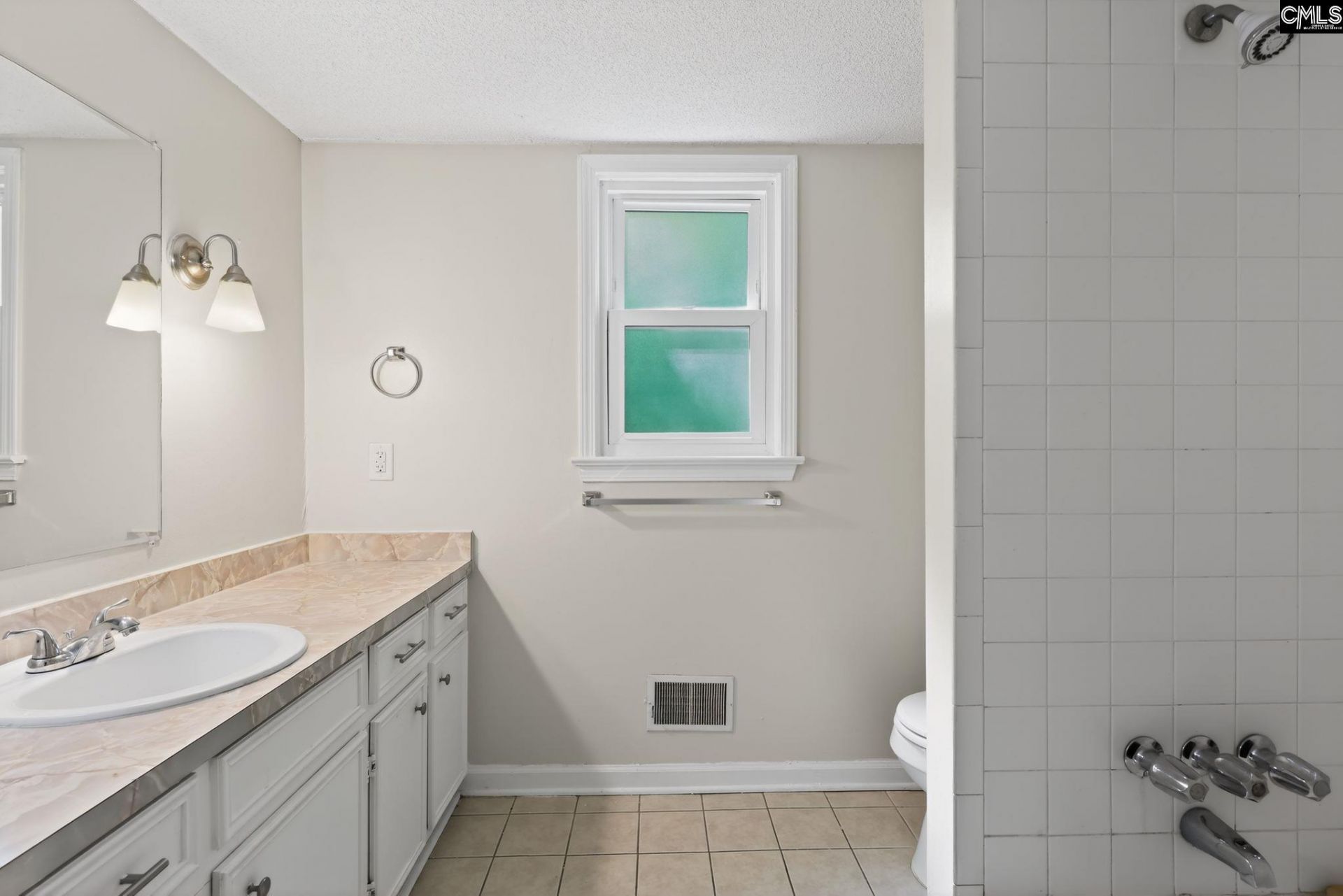 452 Harleston Road  Photo 22