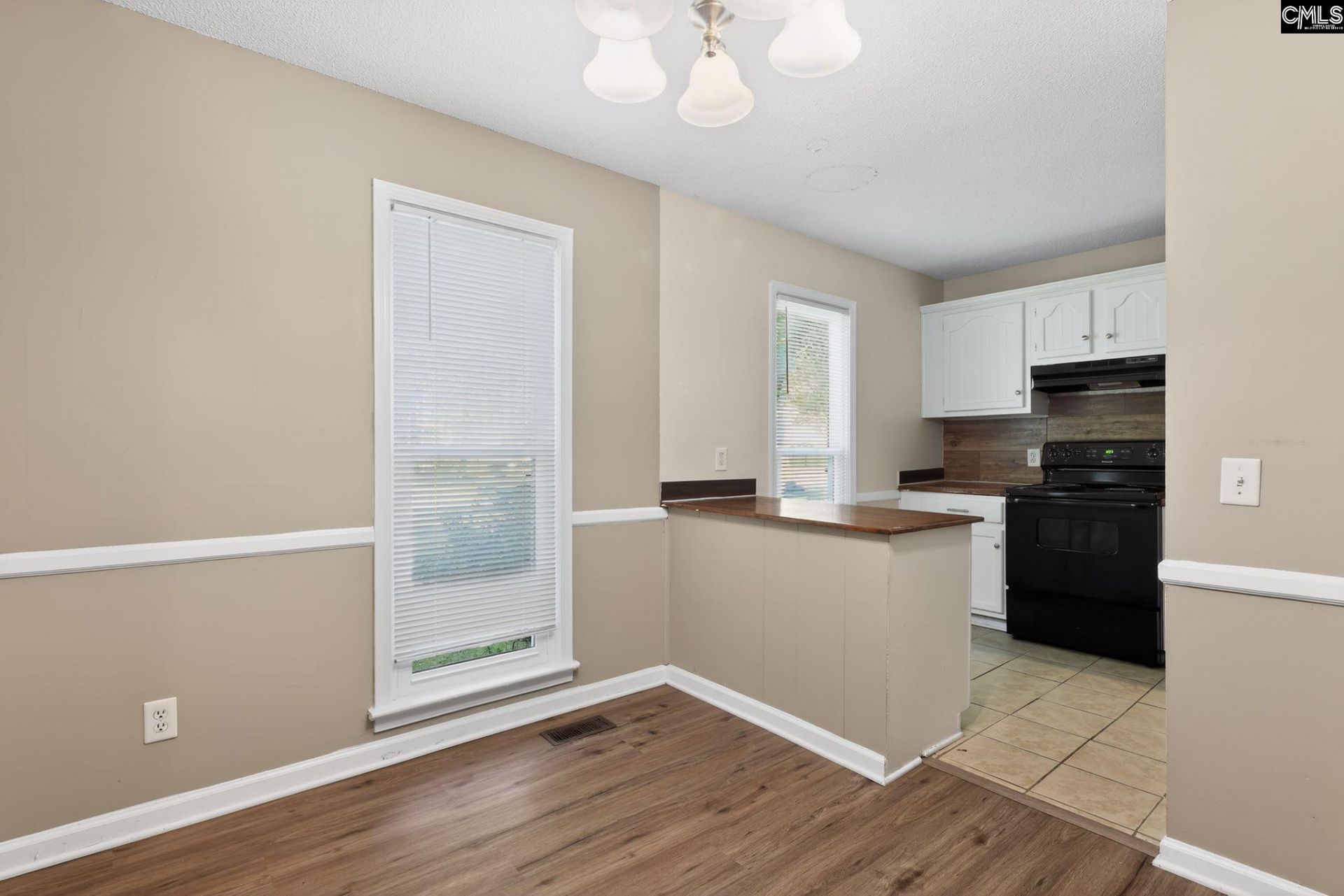 452 Harleston Road  Photo 6