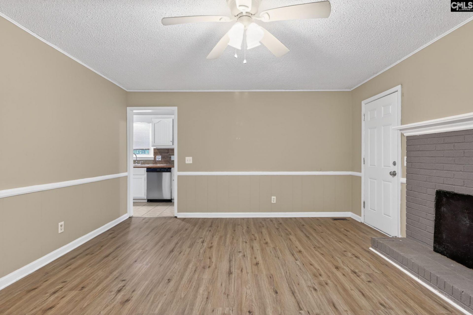 452 Harleston Road  Photo 9