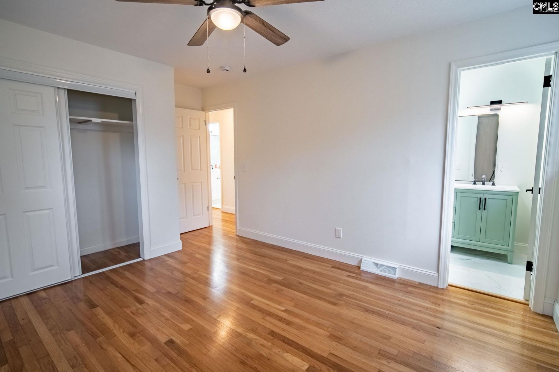 979 Airport Boulevard  Photo 12