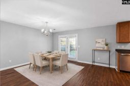 201 Caley Court  photo 4