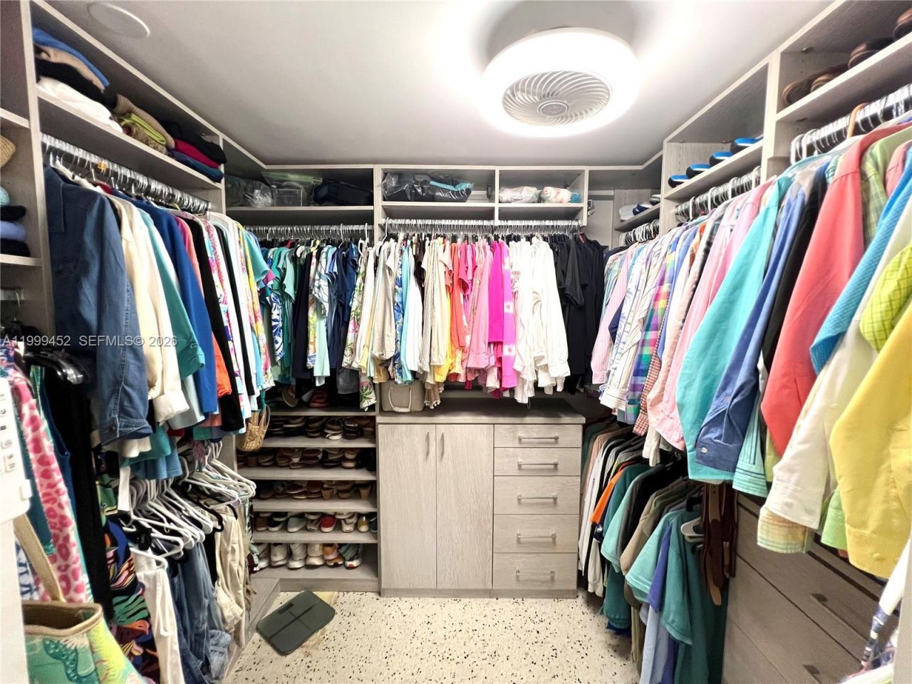 200 Blossom Ln , Palm Beach Shores, FL 33404 Photo