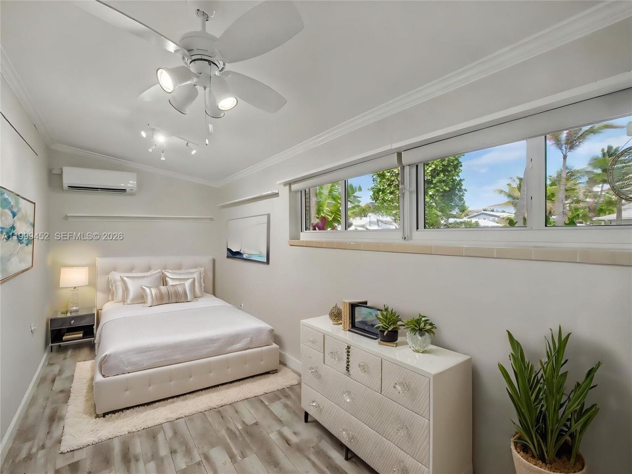 200 Blossom Ln, Palm Beach Shores, FL 33404 Photo