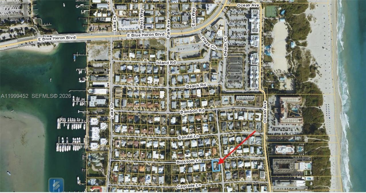 200 Blossom Ln , Palm Beach Shores, FL 33404 Photo