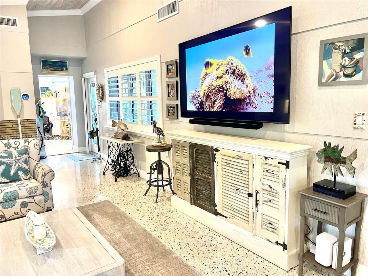 200 Blossom Ln , Palm Beach Shores, FL 33404 Photo