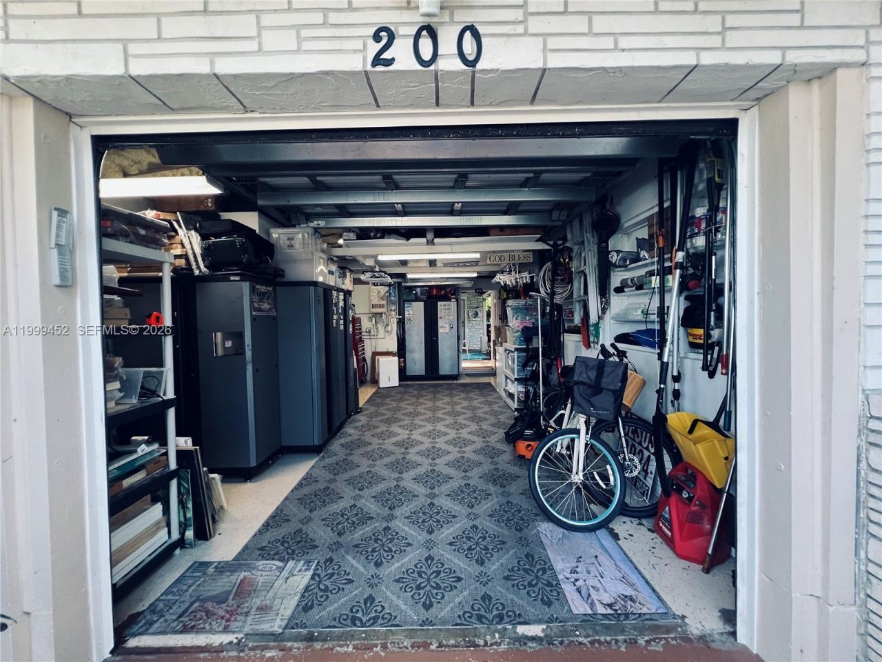 200 Blossom Ln , Palm Beach Shores, FL 33404 Photo