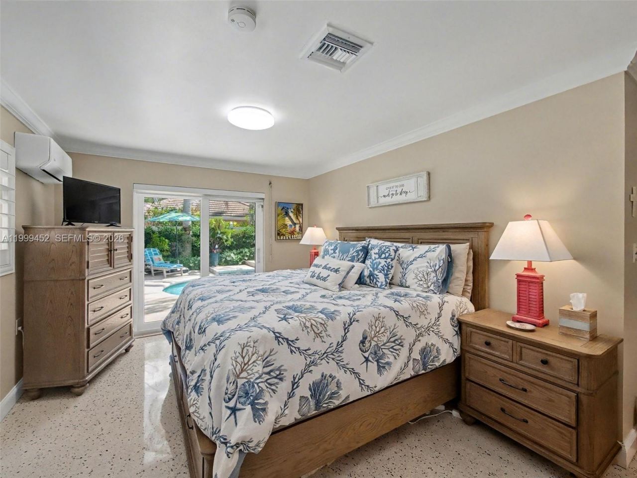 200 Blossom Ln, Palm Beach Shores, FL 33404 Photo