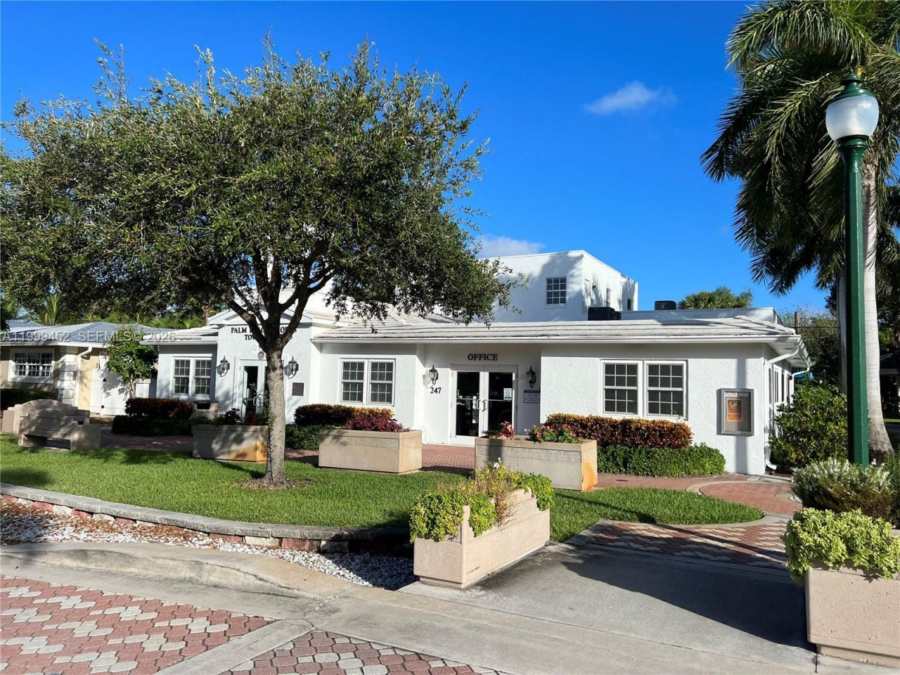 200 Blossom Ln , Palm Beach Shores, FL 33404 Photo