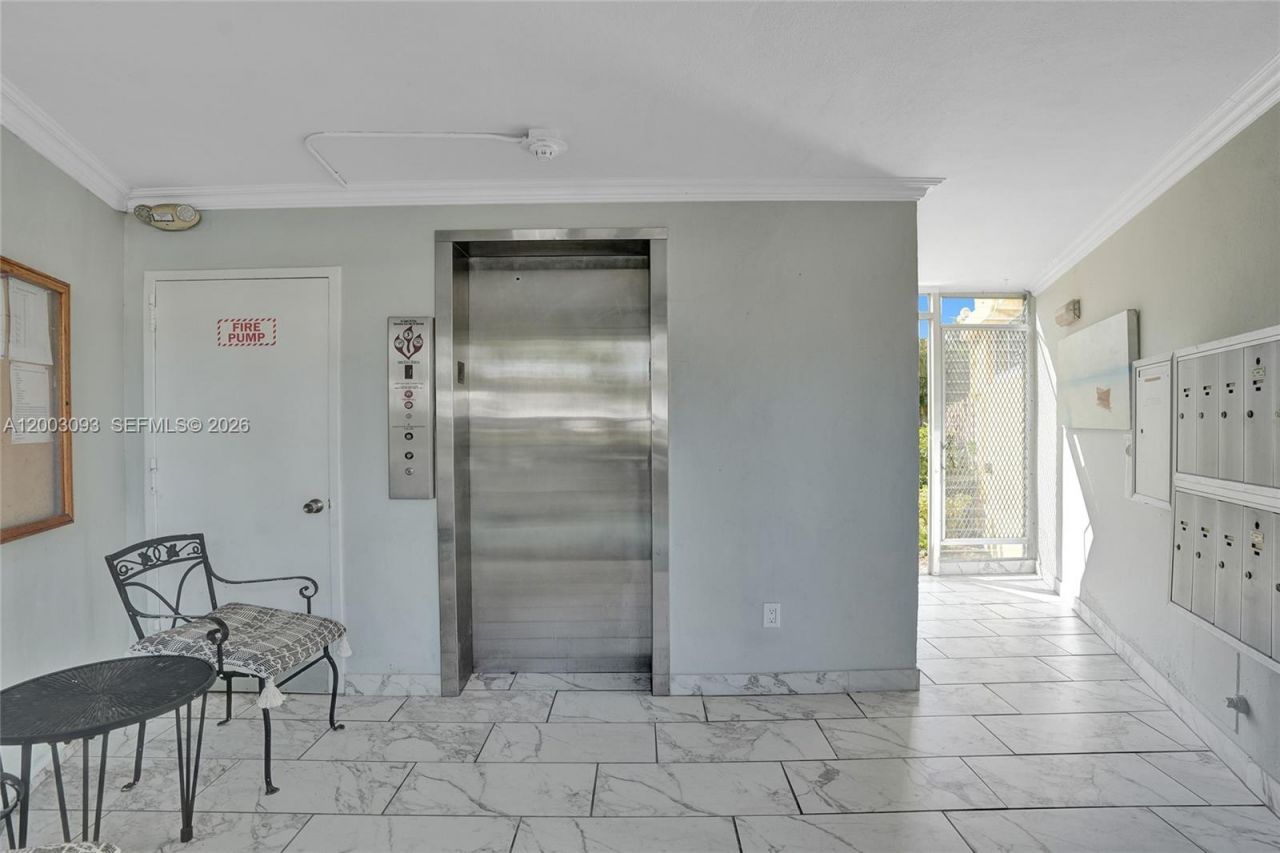 2400 NE 9th St, Unit 603, Fort Lauderdale, FL 33304 Photo