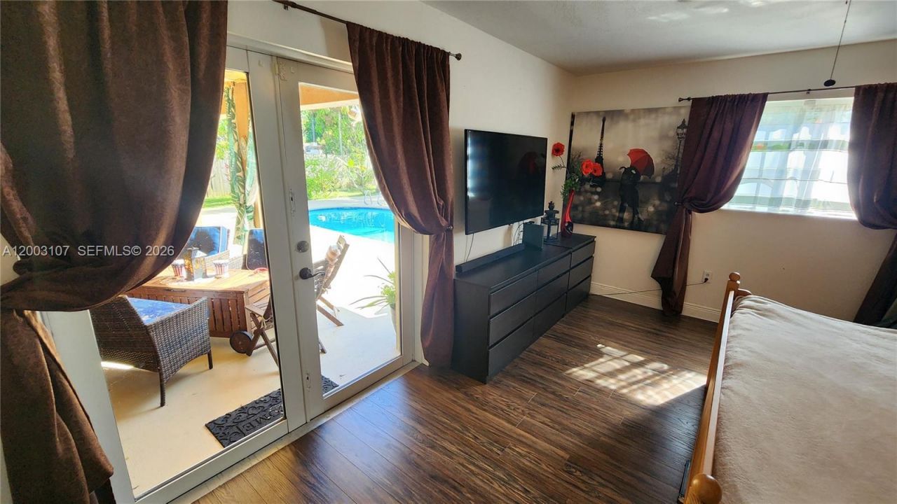 20301 SW 105th Ave, Cutler Bay, FL 33189 Photo