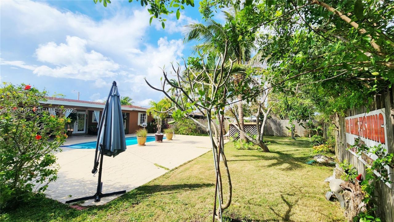 20301 SW 105th Ave, Cutler Bay, FL 33189 Photo