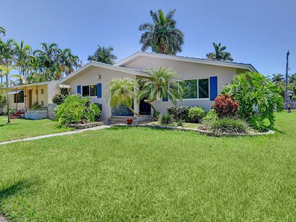 932 Polk St , Hollywood, FL 33019