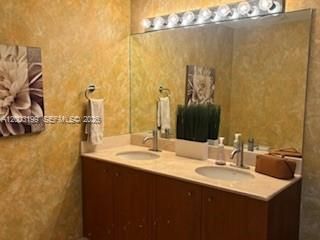 5970 Indian Creek Dr, Unit 405, Miami Beach, FL 33140 Photo