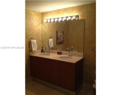 5970 Indian Creek Dr , Unit 405, Miami Beach, FL 33140 Photo