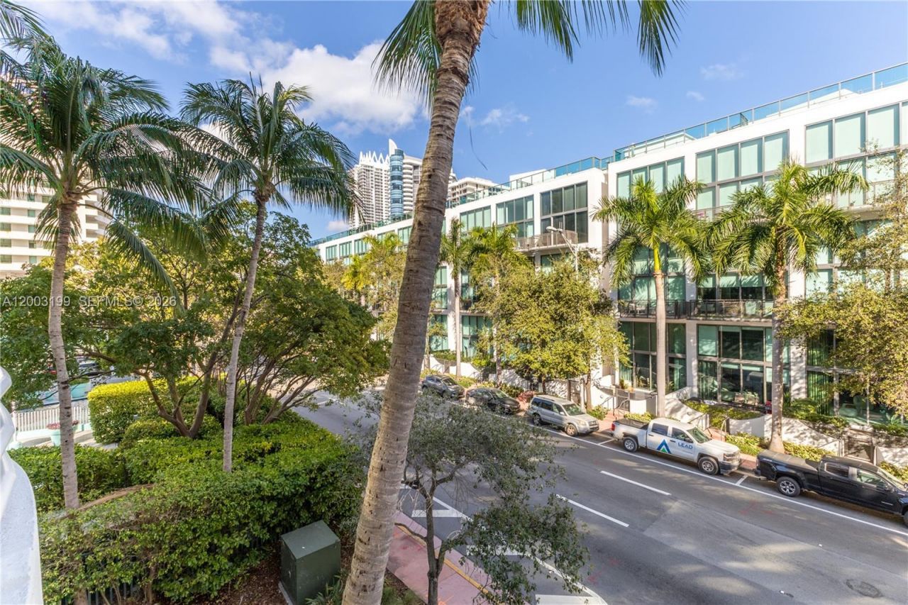 5970 Indian Creek Dr, Unit 405, Miami Beach, FL 33140 Photo