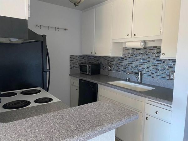 6416 FRIARS Road, Unit 306, San Diego, CA 92110