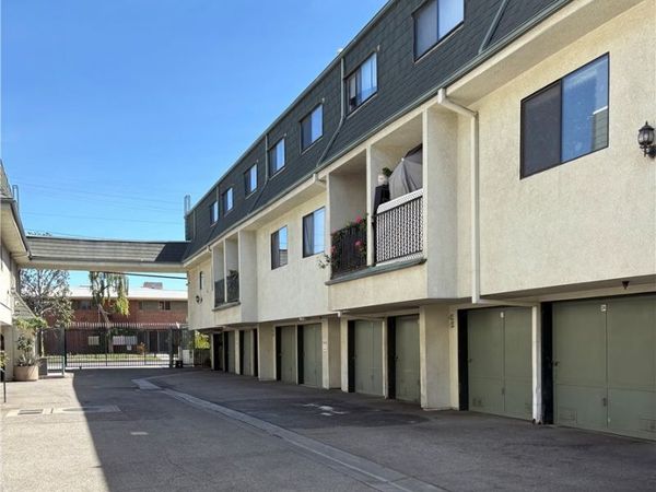 9047 Langdon Avenue, Unit 38, North Hills, CA 91343