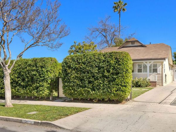 2717 W Avenue 30, Los Angeles, CA 90065