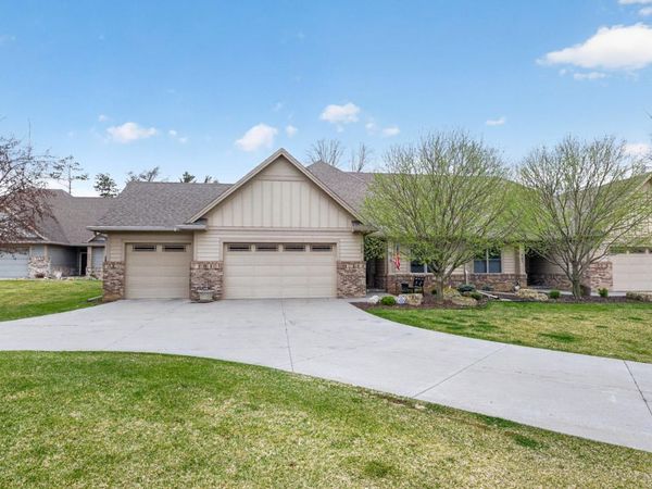 575 Fox Chase Road SW, Rochester, MN 55902