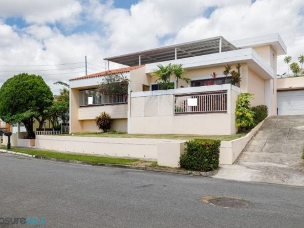 7 FLORENCIA, Guaynabo, PR 00966