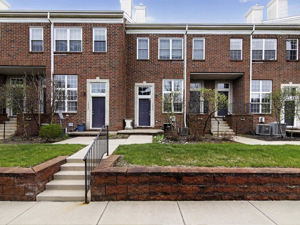 1930 Lindsay Lane, Ann Arbor, MI 48104